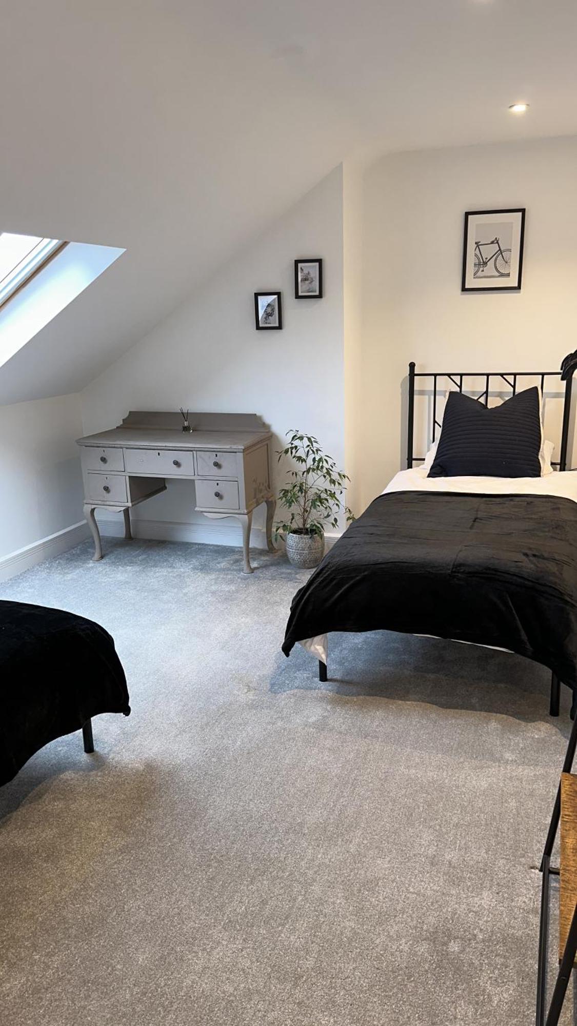 Modern Harrogate House Sleeps 10, Cinema Room & Hot Tub Εξωτερικό φωτογραφία